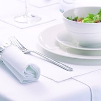 Tablecloths & Napkins Hire - Siena Luxury White Tablecloth
