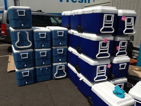 DeluxeHire. Catering and Event Equipment Hire London. Cooler boxes.\\n\\n10/02/2016 23:56